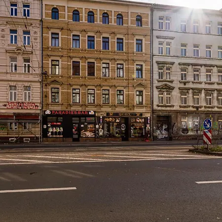 Dkn - Ihr Zuhause Auf Zeit In Lindenau - Vollmoebliert - Waschmaschine - Wlan * Leipzig